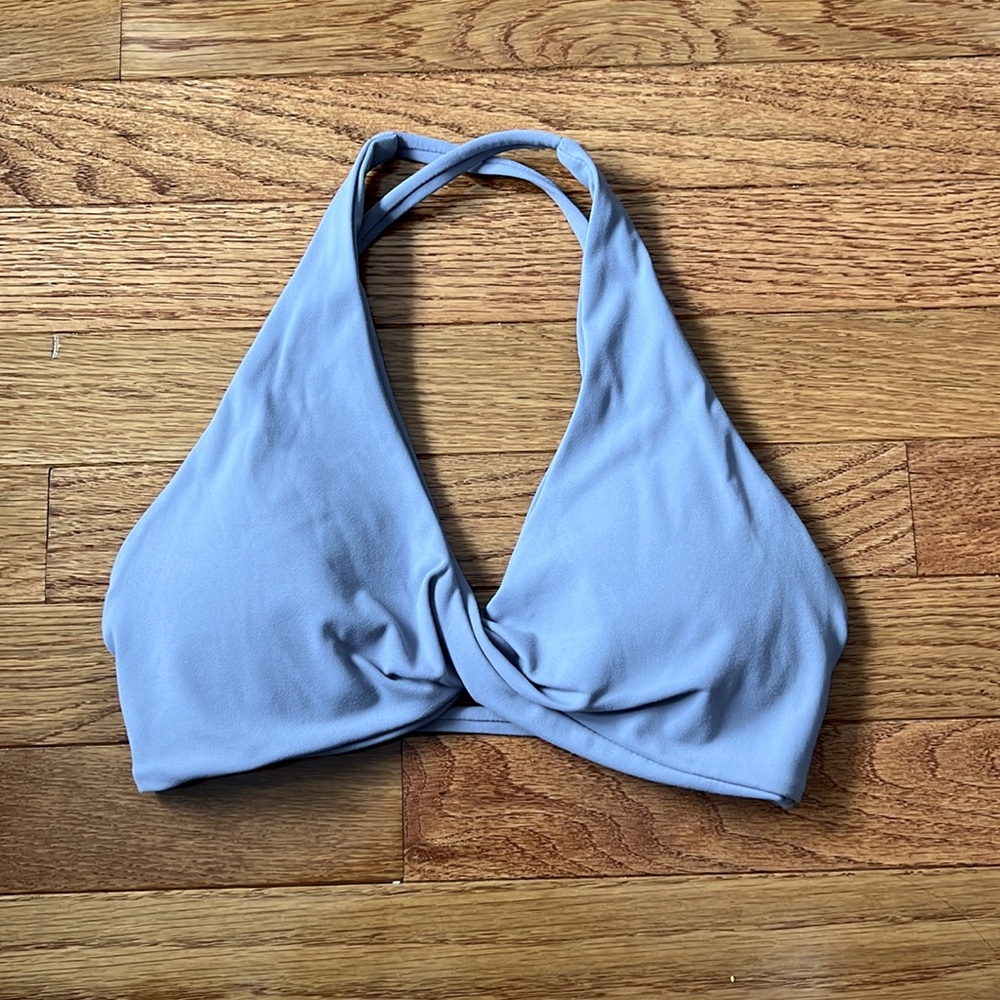 Cross back sports bra - lavender blue